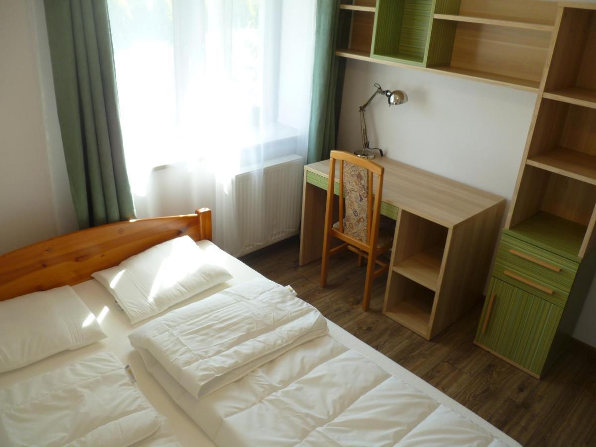 Klimatyczny Domek - Apartamenty & Noclegi Slawecin Exteriér fotografie